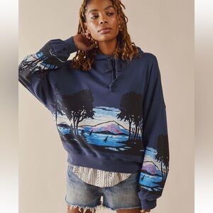 Daydreamer for Free People Hawaii Sailboat Ocean Scenic Navy Hoodie L GUC Unique